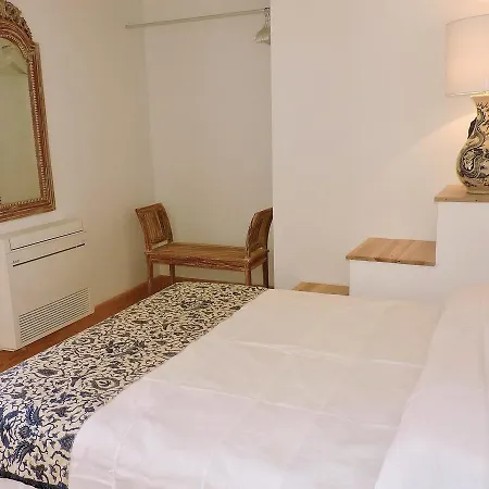 Two-bedroom In * Lisbon